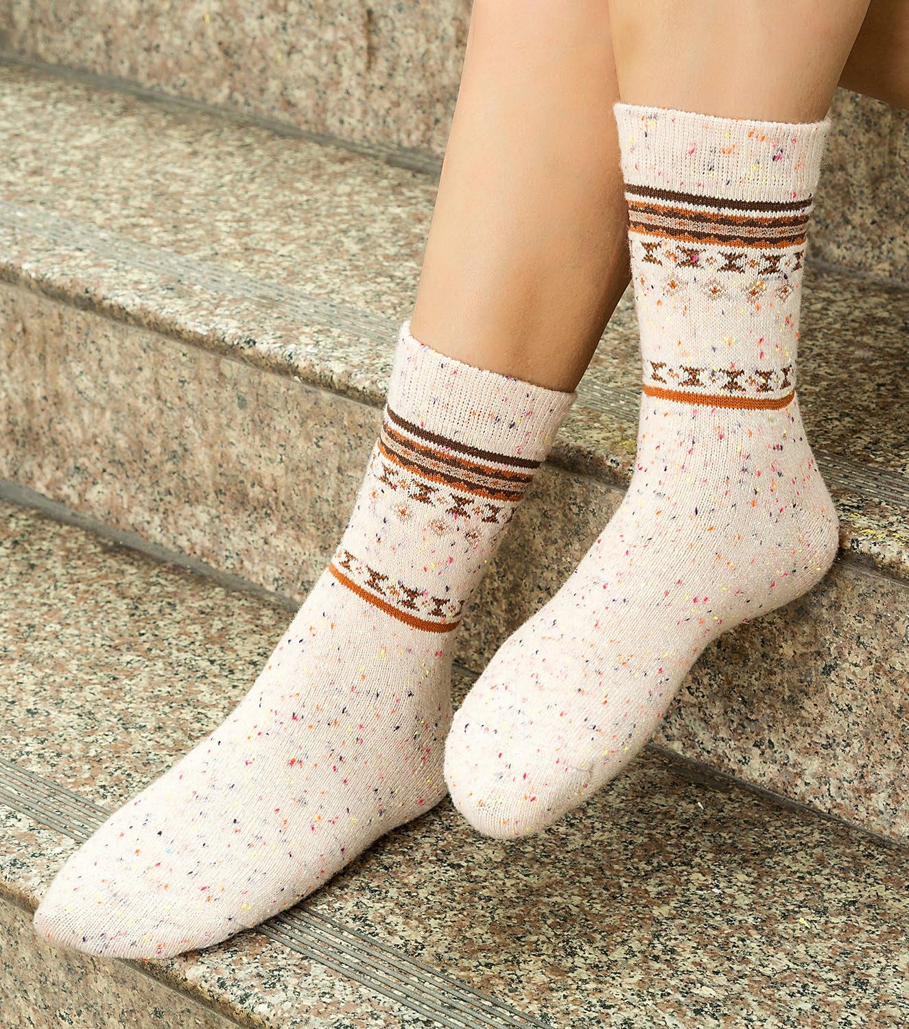 ADFOLF Women's Wool Socks - 6 Pairs of Thick Knit Cozy Crew Socks for Winter - Ideal Christmas Gifts